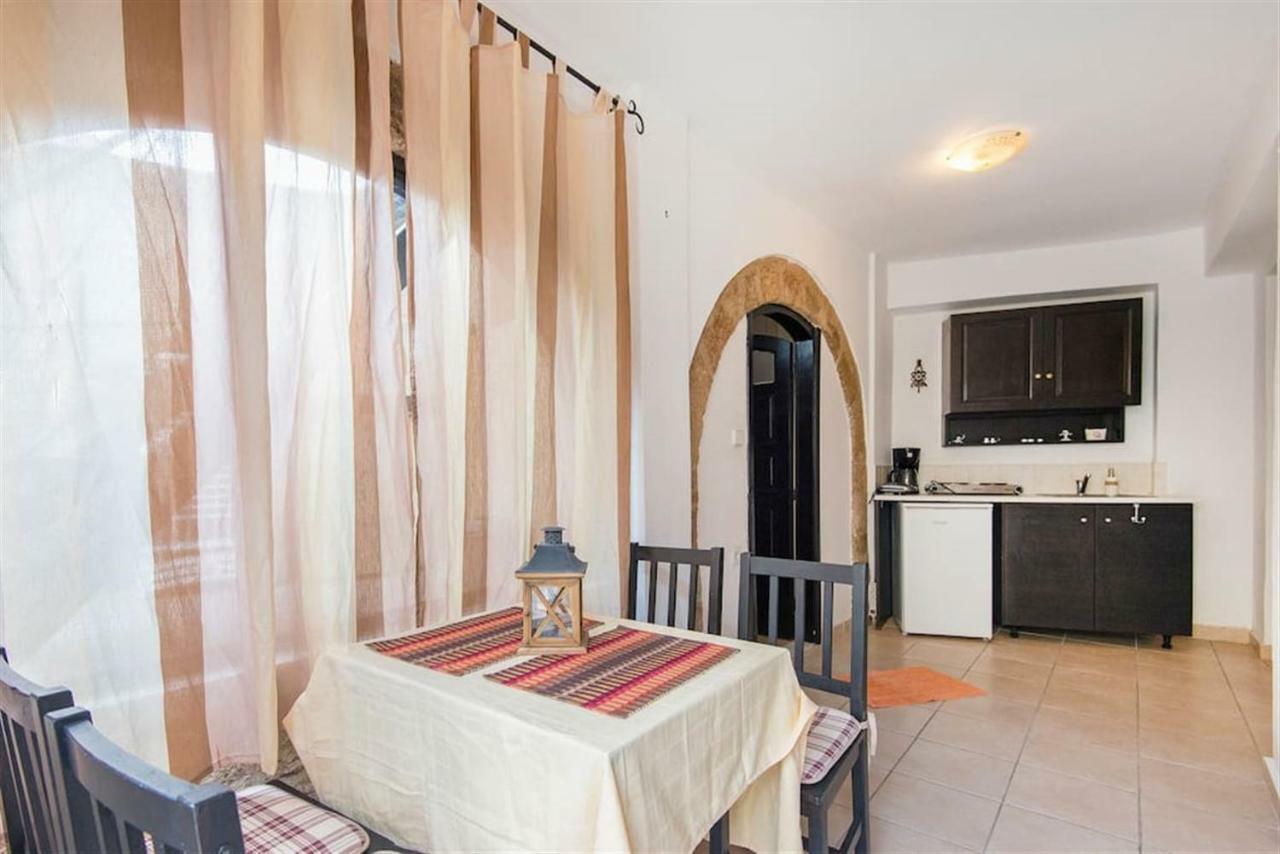 شقة Chris Αpartments Old Town Rhodes City المظهر الخارجي الصورة