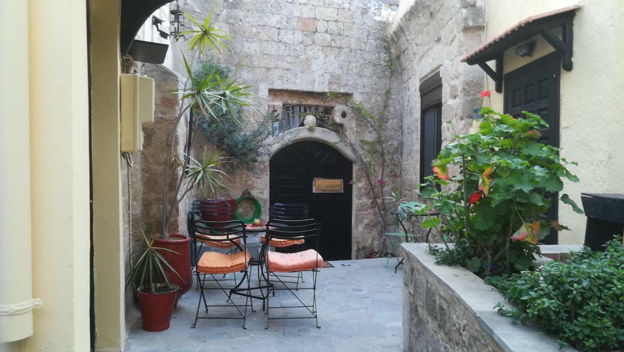 شقة Chris Αpartments Old Town Rhodes City المظهر الخارجي الصورة